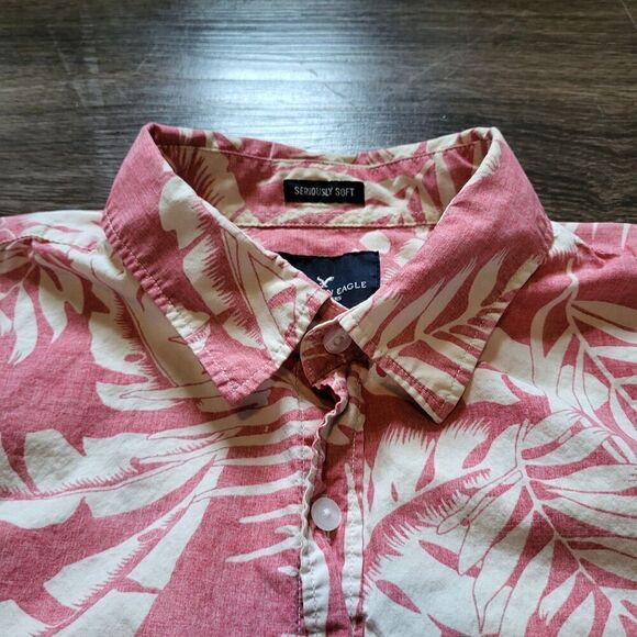 American Eagle Outfitters AEO Seriously Soft Hawaiian Button Up Shirt Large - Picture 4 of 7